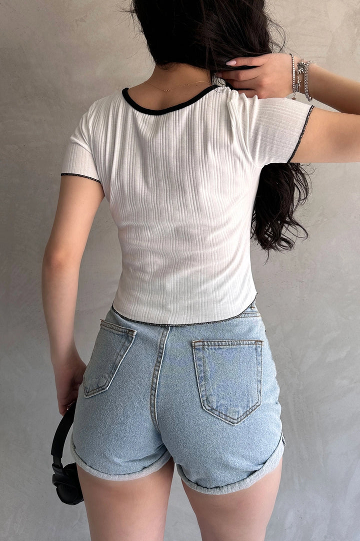 White Pool Neck Crop Blouse with Bow Detail BCDF-252176 - Beverly