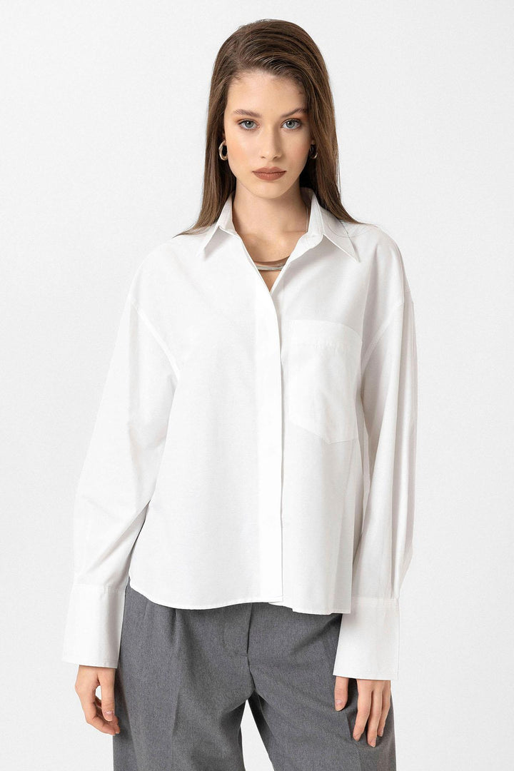 ANT Antioch White Women's Basic Poplin Shirt - East Point