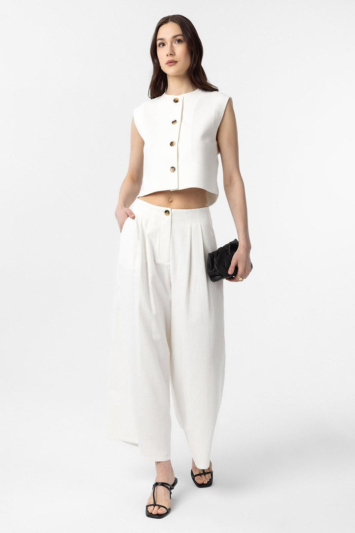 ANT Antioch White Linen Blend Relax Fit Women's Vest - Luxembourg