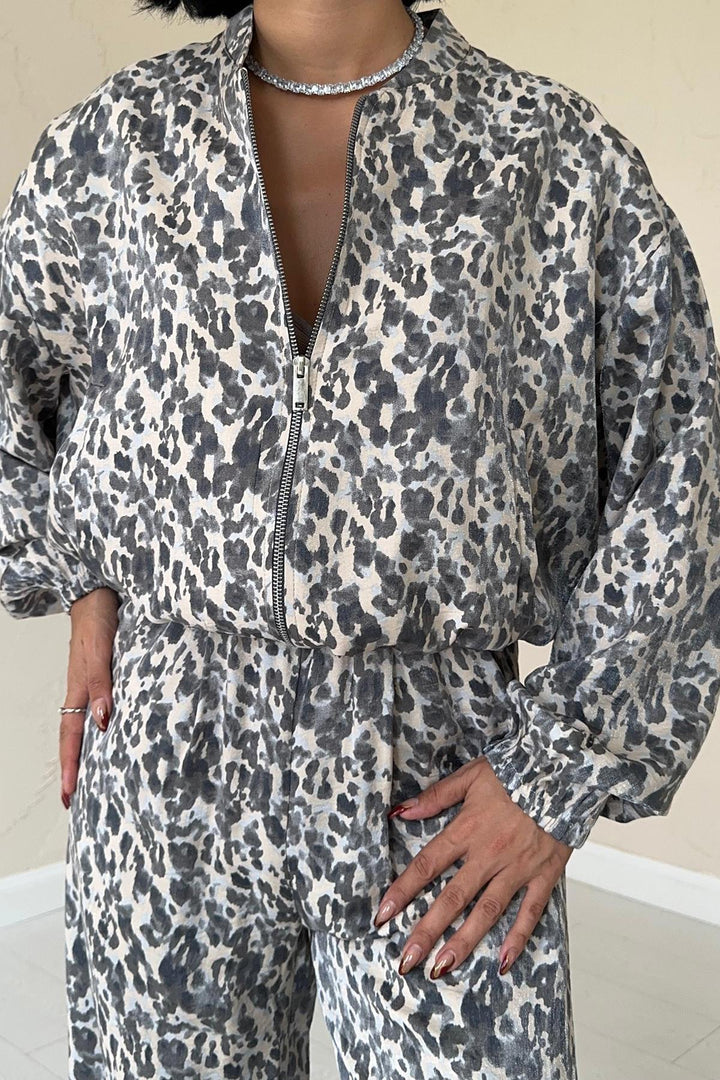 ELS White Leopard Patterned Jacket and Pants Set - Leopard - Altamura