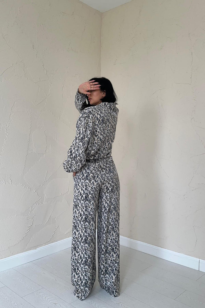 ELS White Leopard Patterned Jacket and Pants Set - Leopard - Altamura