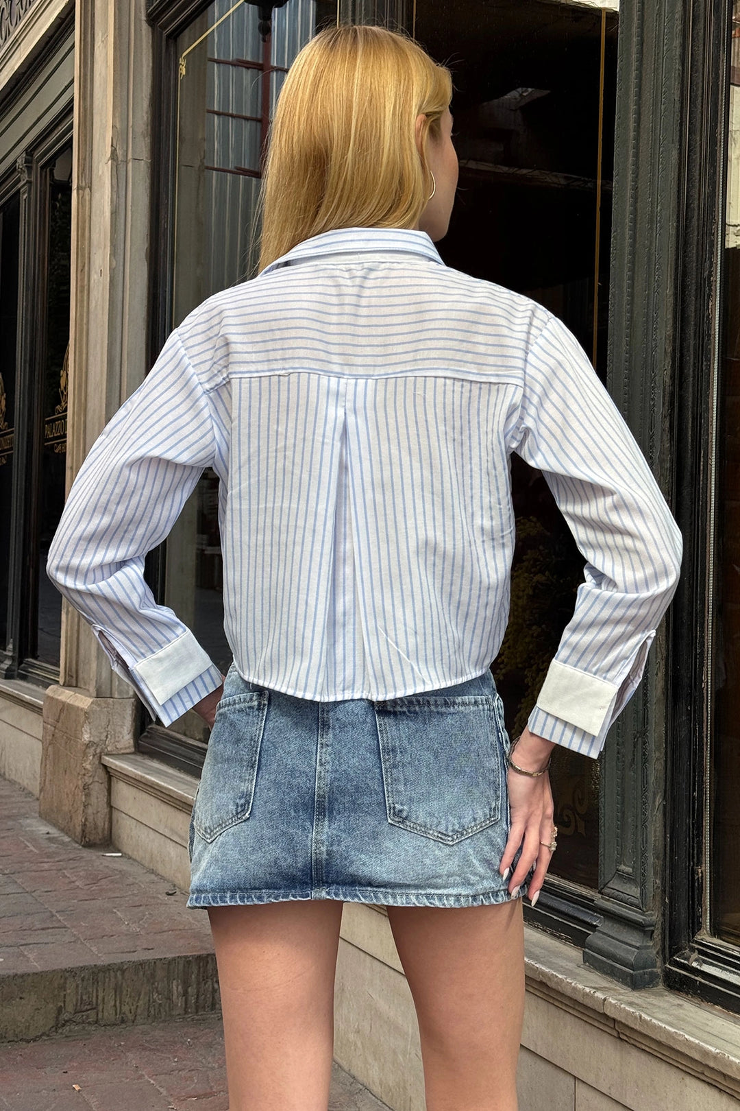 White Blue Headline and Pockets Striped Oversize Crop Woven Shirt with Garnish BC231036 - Menomonee Falls