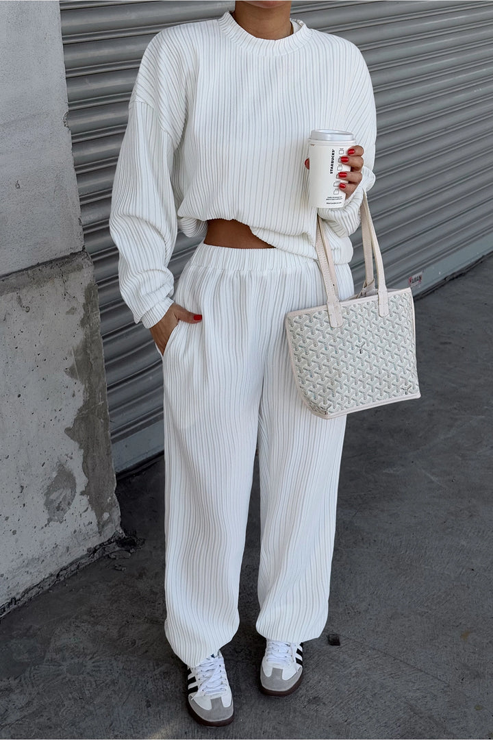 EYY Women White Pantsuit - Maple Ridge