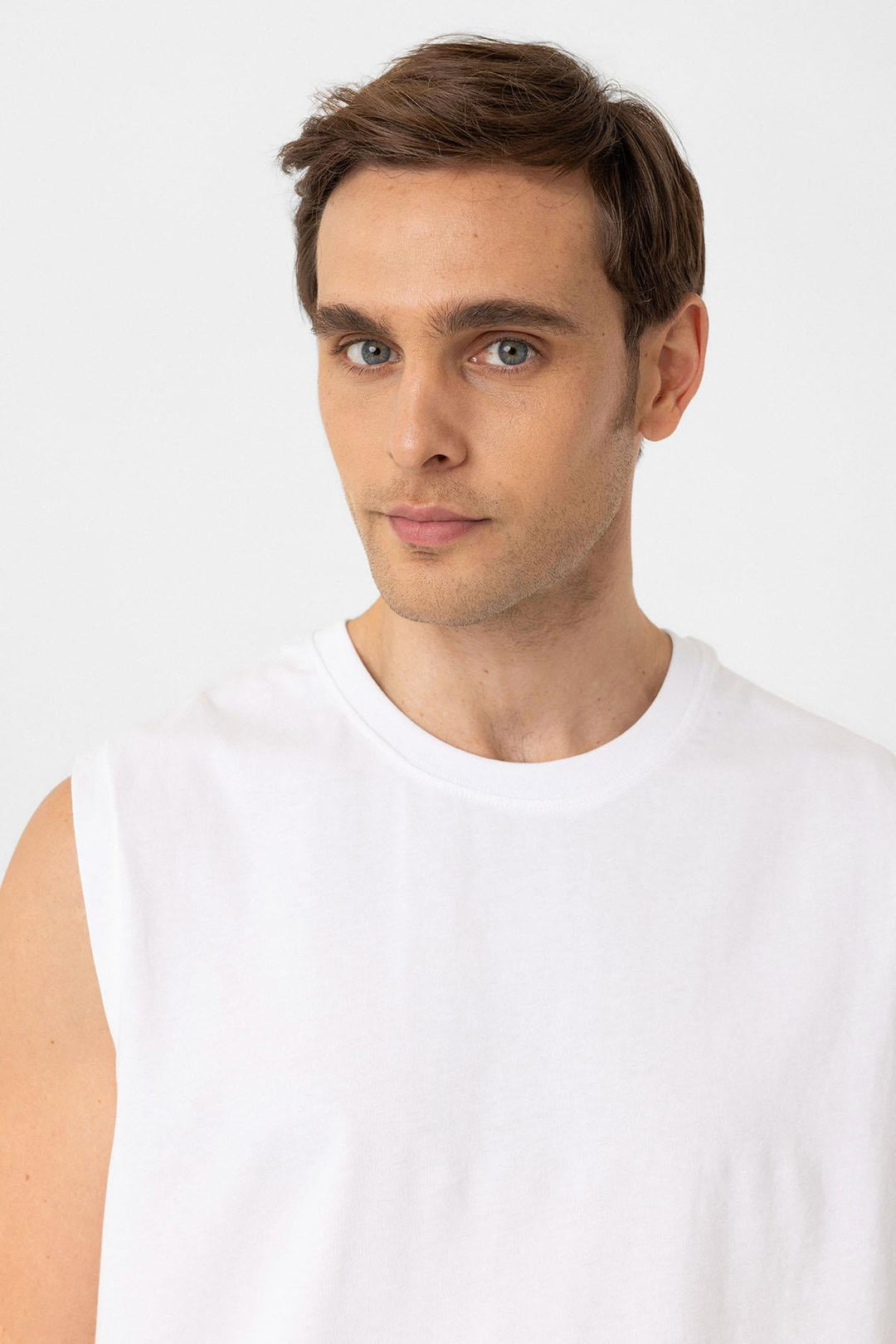 ANT Antioch Beyaz Relaxed Fit Erkek Kolsuz T-Shirt - Dreieich