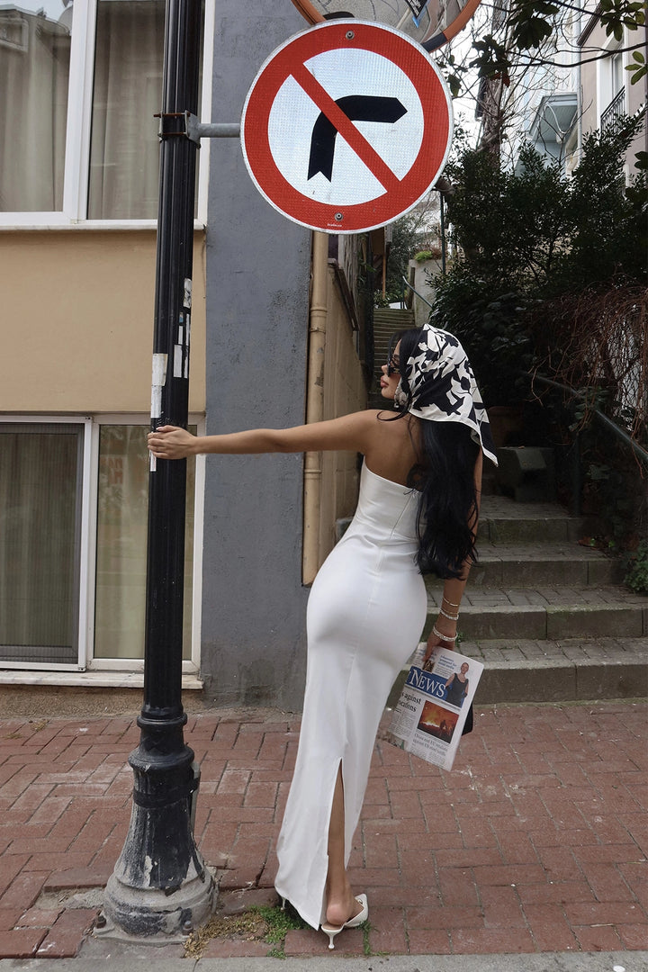 EYY Women White Elroy Dress - Véroia