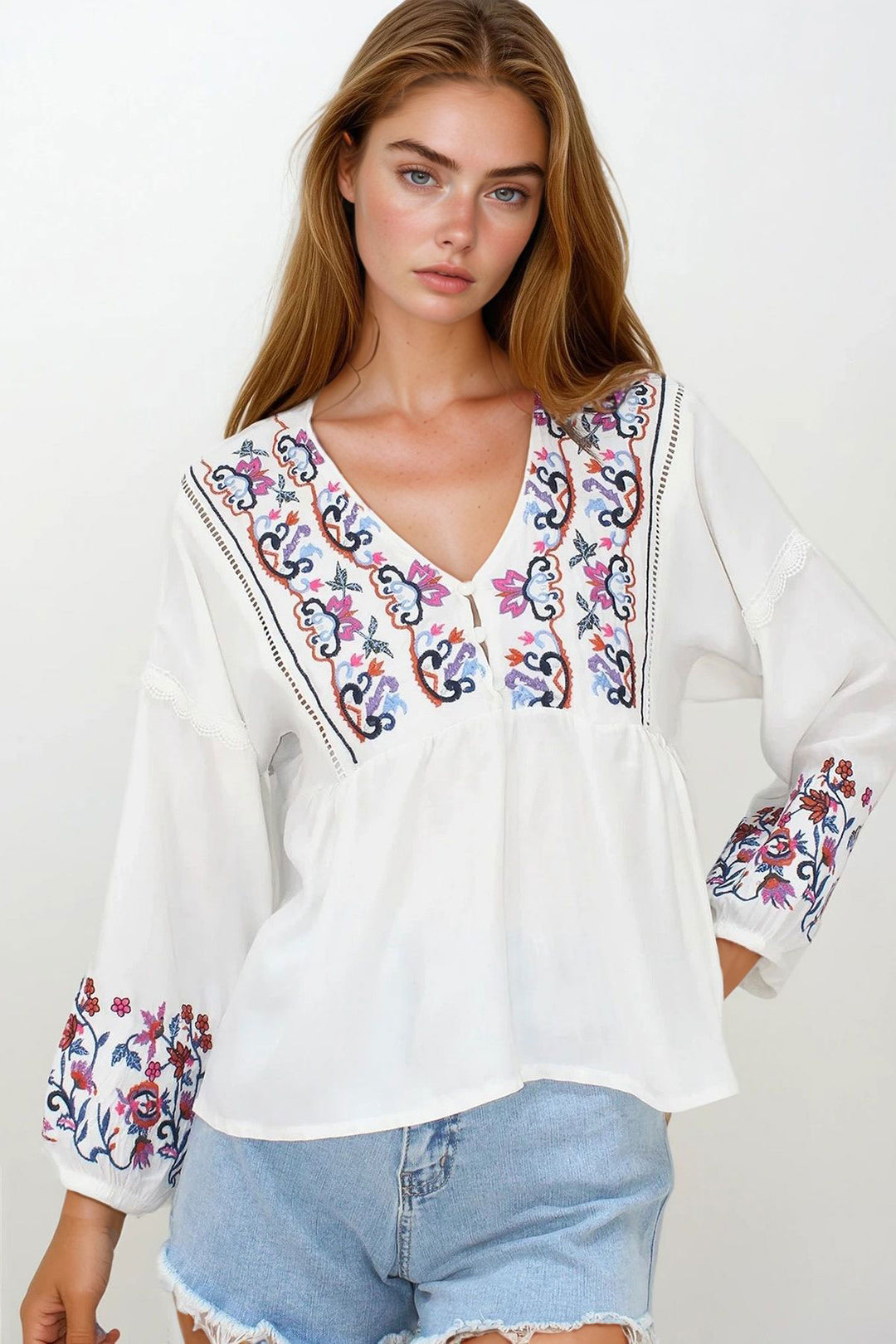 White Split Collar Embroidered Blouse BCHESQ-251147 - Bellingham
