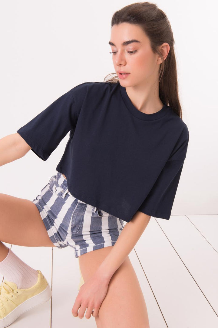 BSL Women Round Neck Short Sleeve Crop T-Shirt - Kamianske