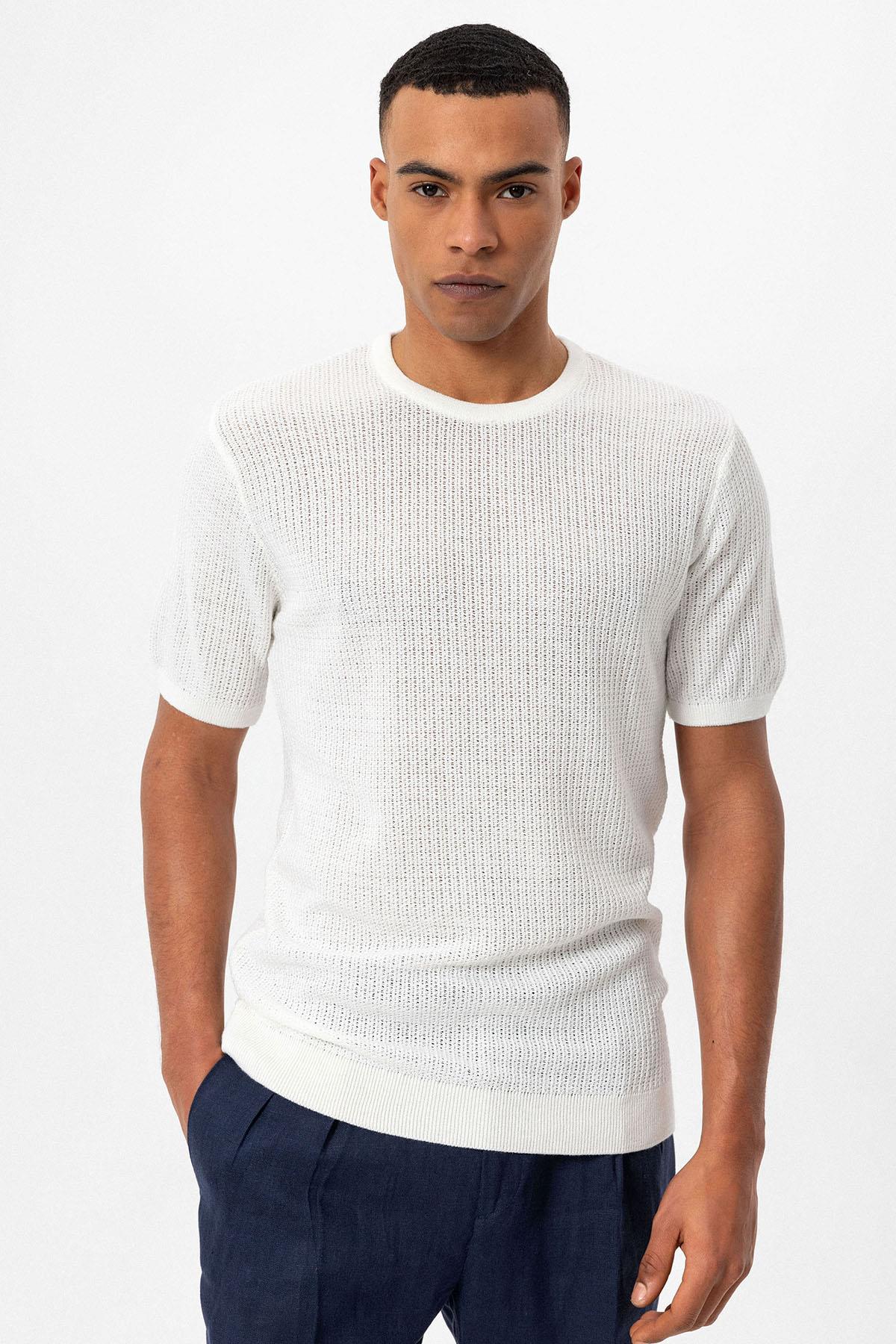 Wholesale clothing t shirts hotsell