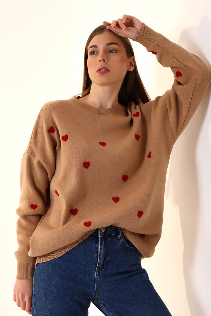 Biscuit Bicycle Neck Heart Pattern Winter Sweater BCVL-T243150 - Greer