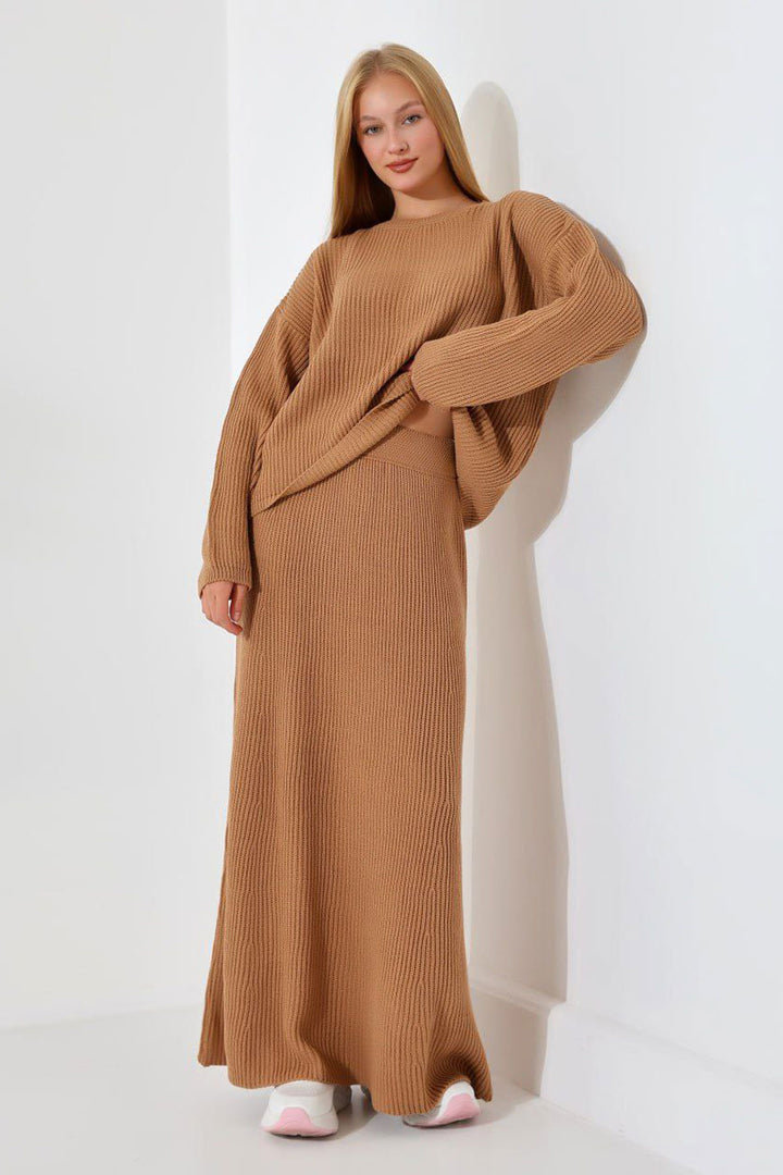 Biscuit Bicycle Collar Sweater and Skirt 2 Piece Top Bottom Knit Set BCES-241001 - Río Grande