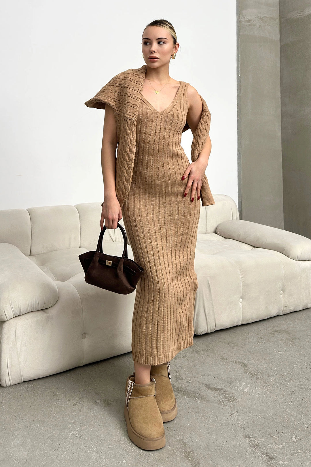 Biscuit Turtleneck Cable Knit Crop Sweater and Knit Dress Set BC231004 - Fajardo