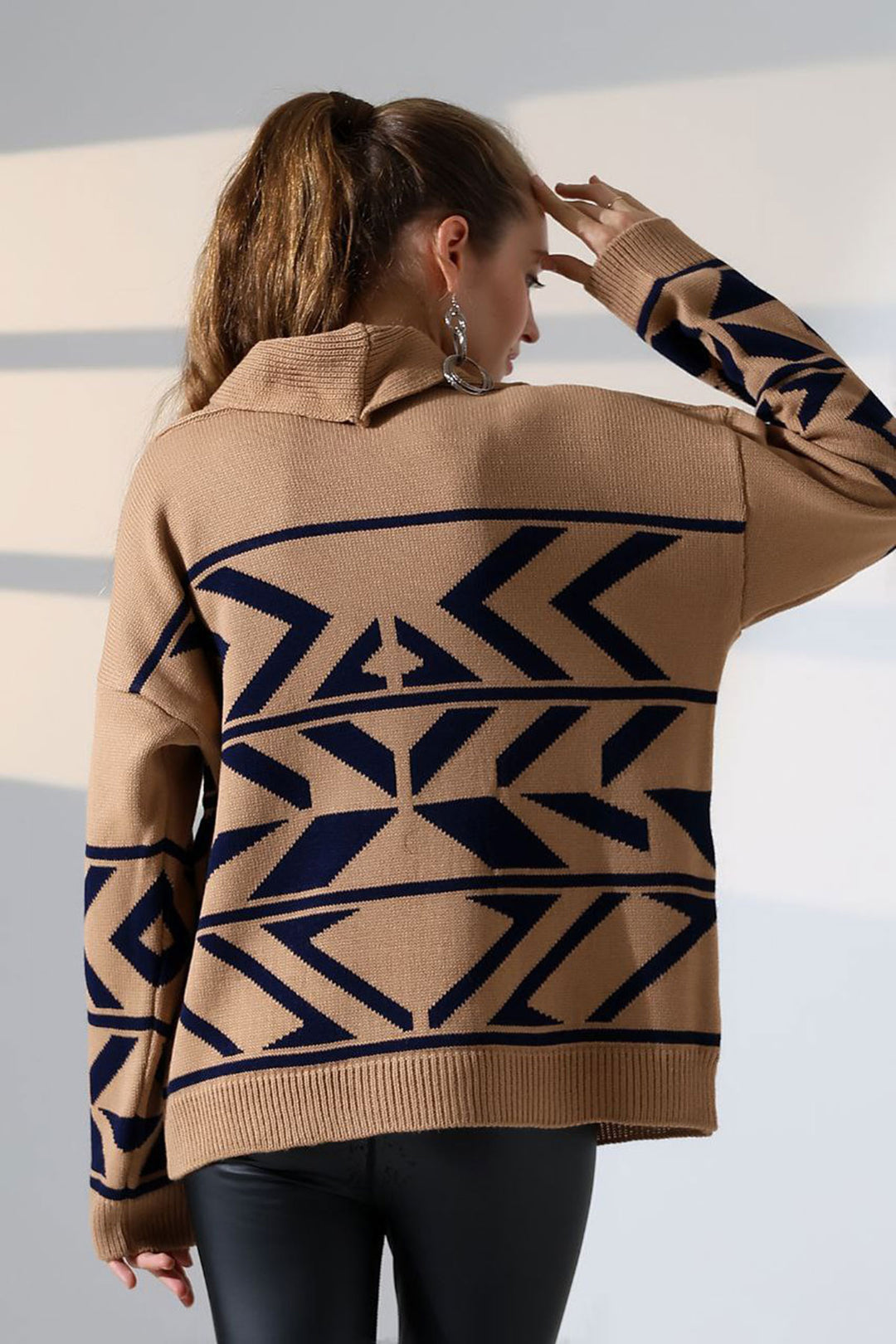 Biscuit Double Button Detailed Patterned Knit Cardigan BCES-252021 - Delmenhorst