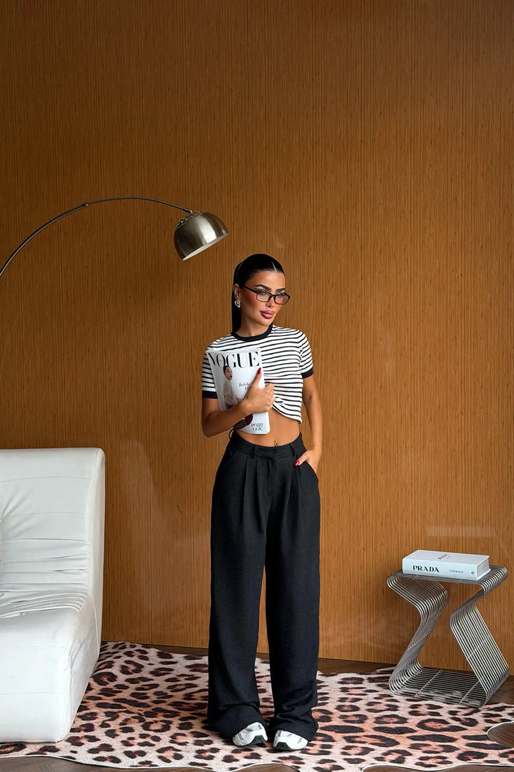 EYY Women Black Basic Trousers - Bolzano