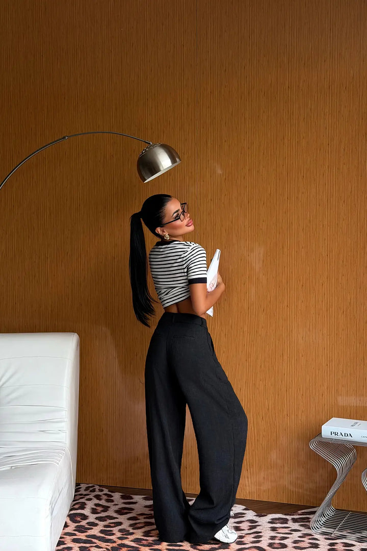 EYY Women Black Basic Trousers - Bolzano