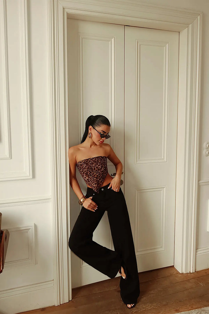 EYY Women Black Button Detail Trousers - Rimouski