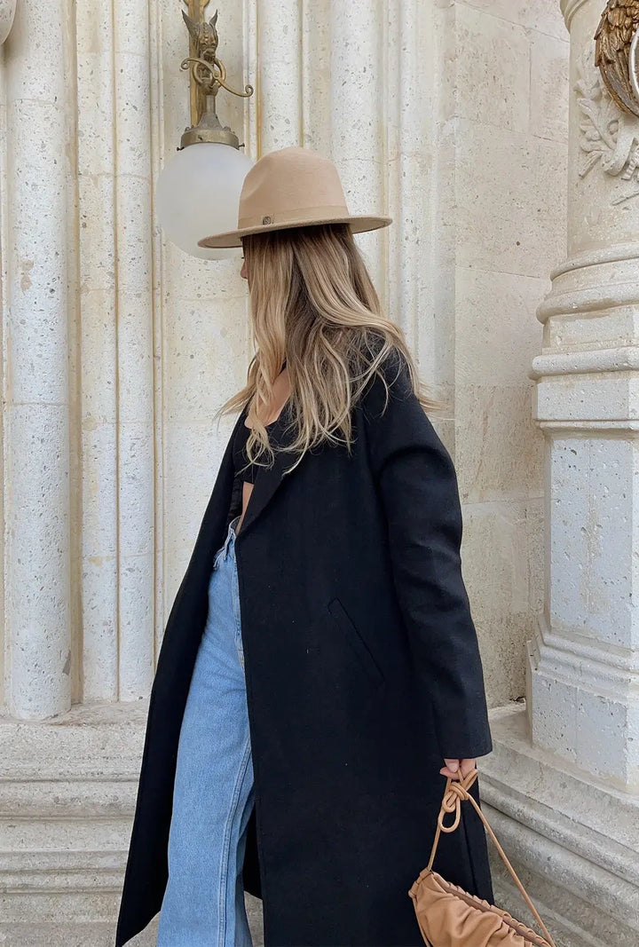 EYY Women Black Cashmere Coat - Shawnee