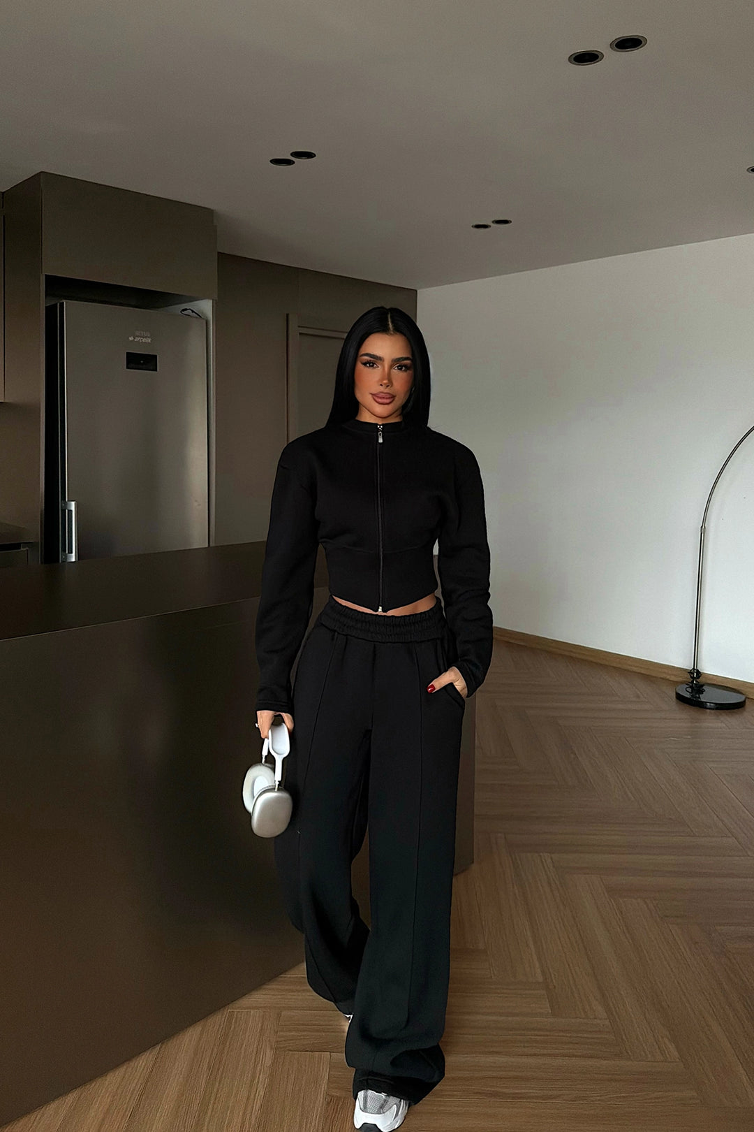 EYY Women Black Doutzen Tracksuit Set - Crewe