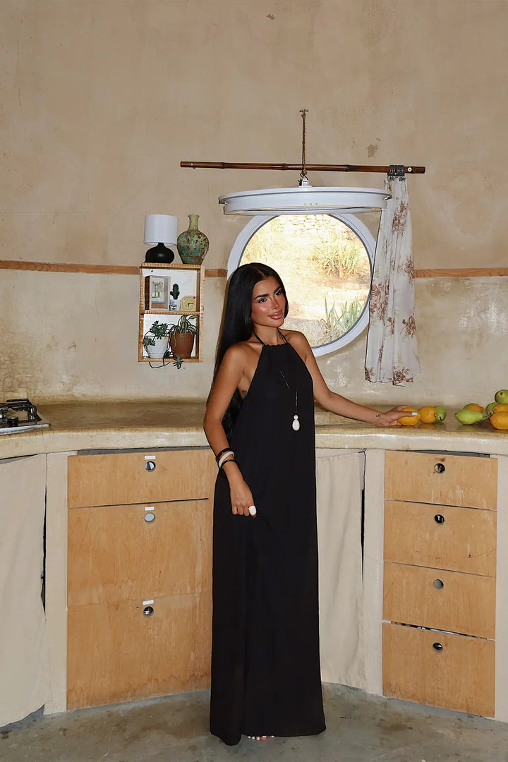 EYY Women Black Halter Neck Dress - Vila Real