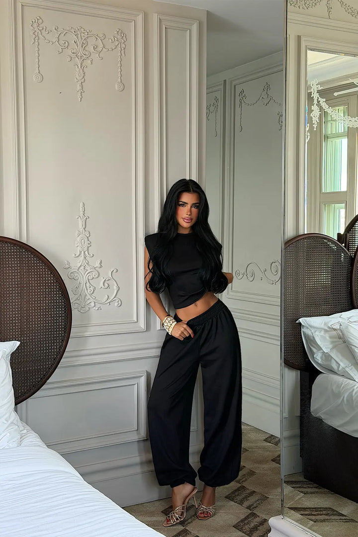 EYY Women Black Pants Suit - Bellevue
