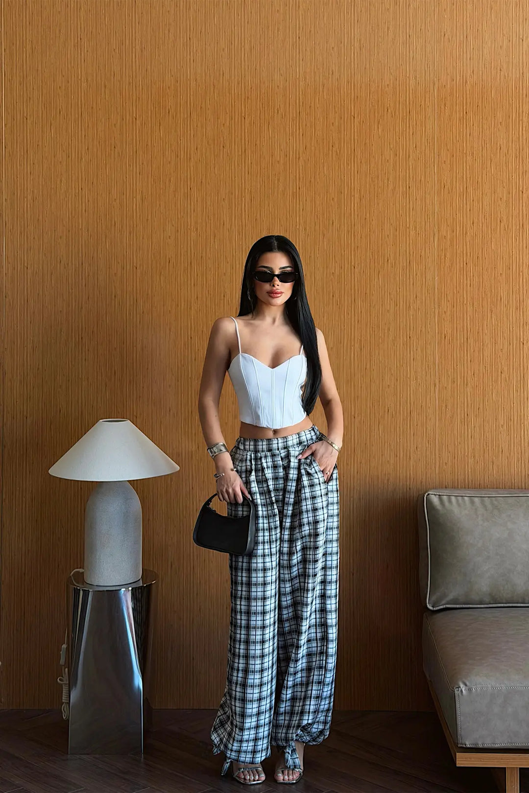 EYY Women Black Plaid Trousers - Piscataway