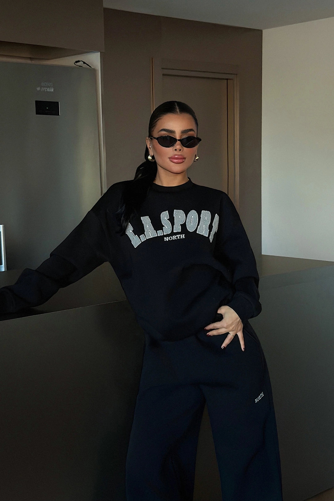 EYY Women Black Easport Tracksuit - Spoleto