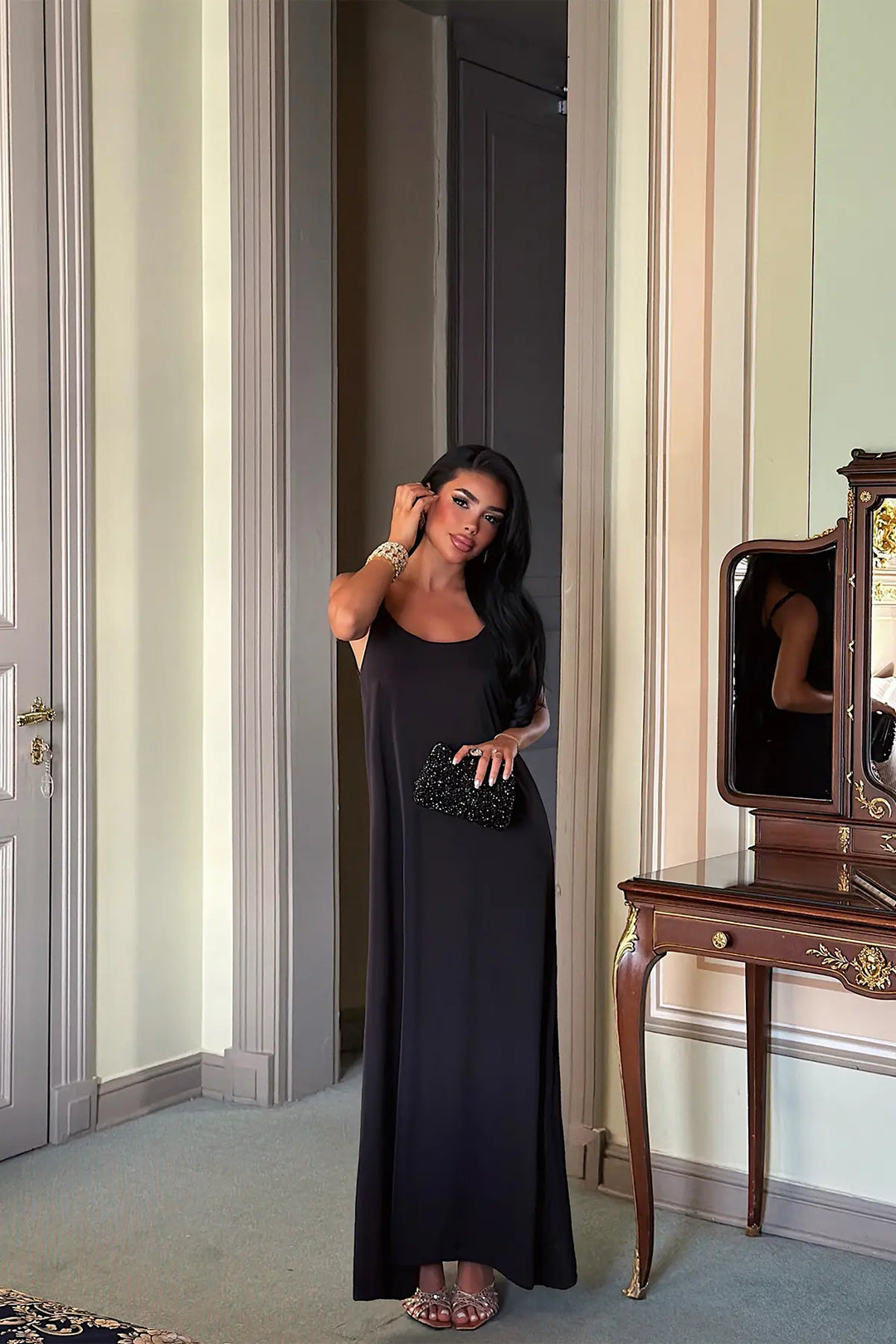 EYY Women Black Strappy Long Dress - Normal