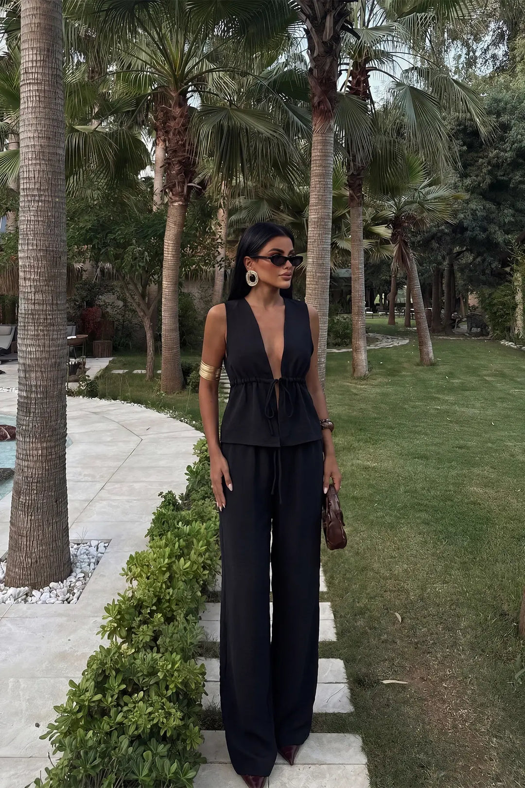 EYY Women Black Vest and Pants Set - Parma