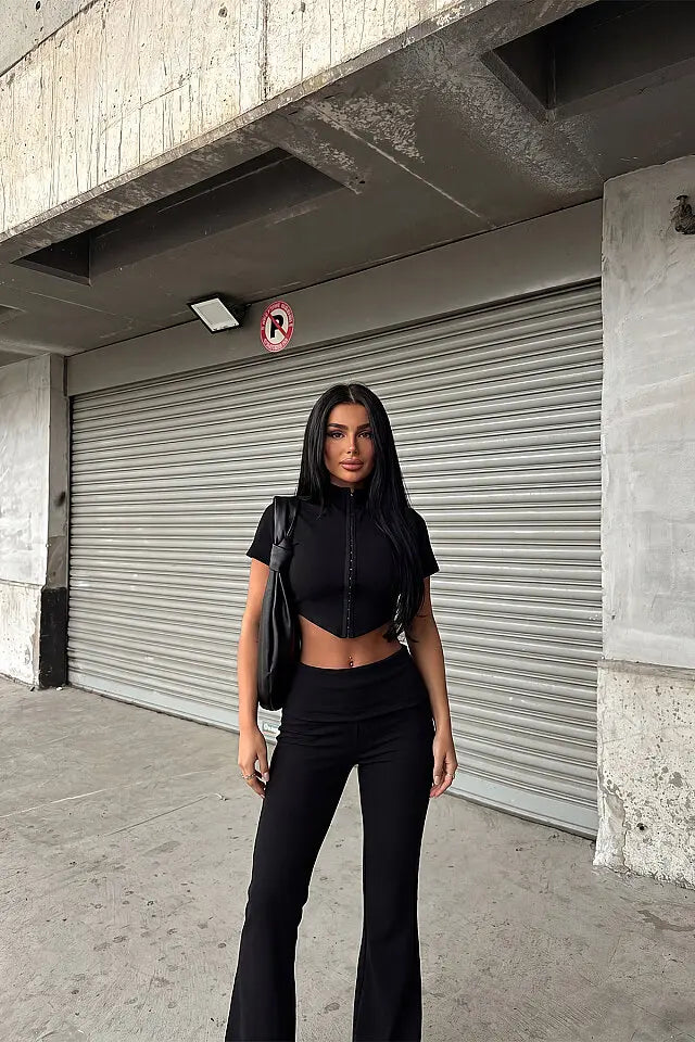 EYY Women Black Zip Detail Pants Set - Moers