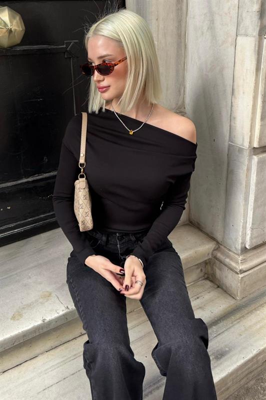 MDX Siyah Kadın Off Shoulder Uzun Kollu Bluz MG2567 - Lingen