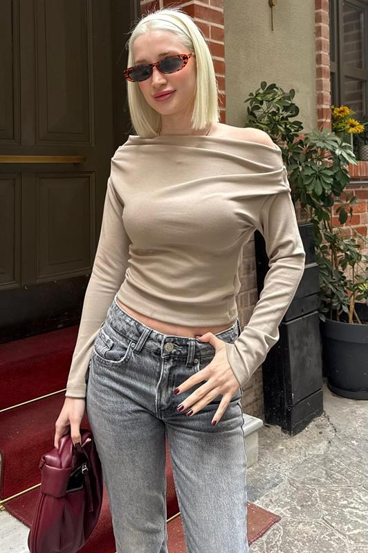 MDX Bej Kadın Off Shoulder Uzun Kollu Bluz MG2567 - Grapevine