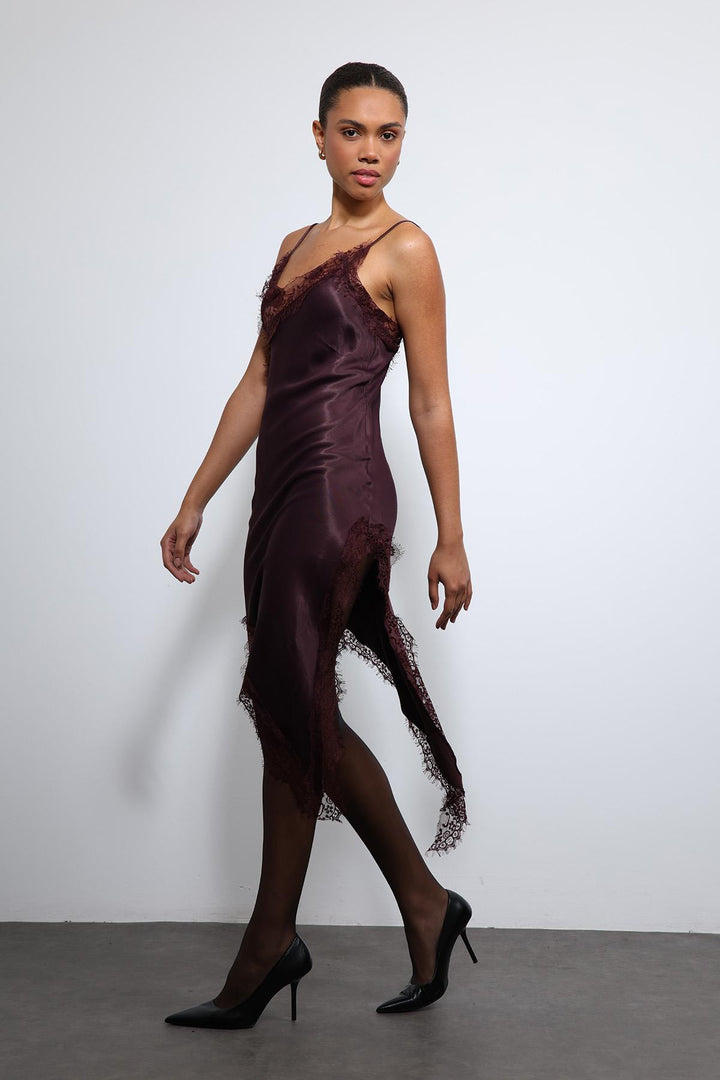 ANT Antioch Bordo Asimetrik Dantel Elbise - New Brunswick