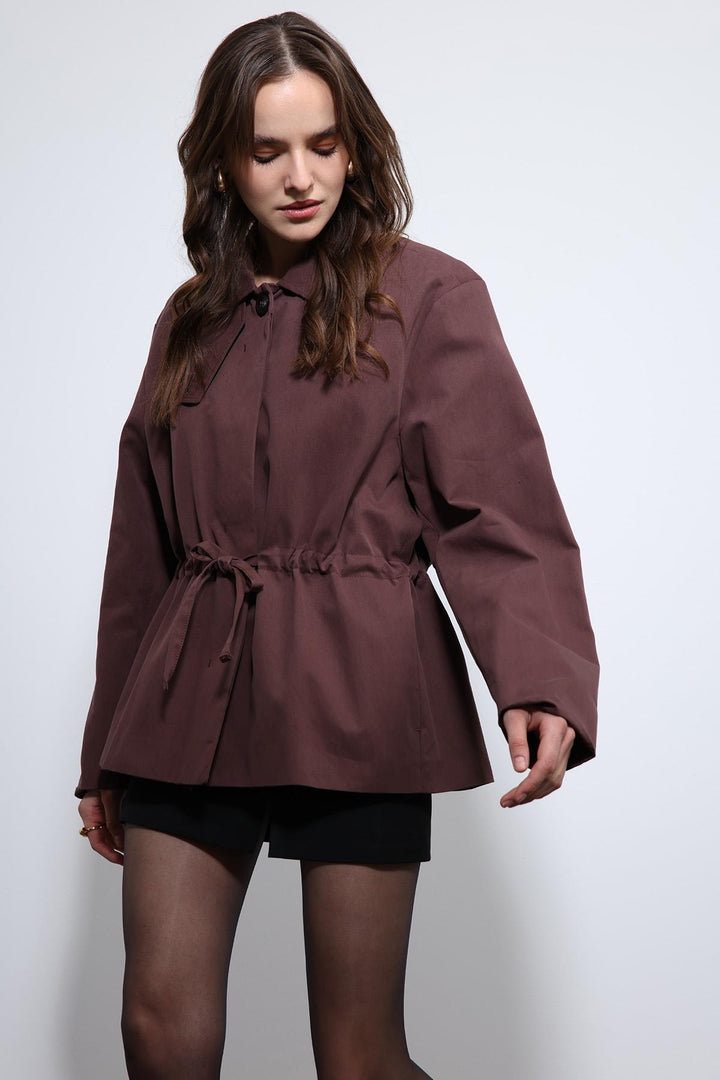 ANT Antioch Bordo Ayarlanabilir Bele Sahip Kısa Trençkot - Wyoming