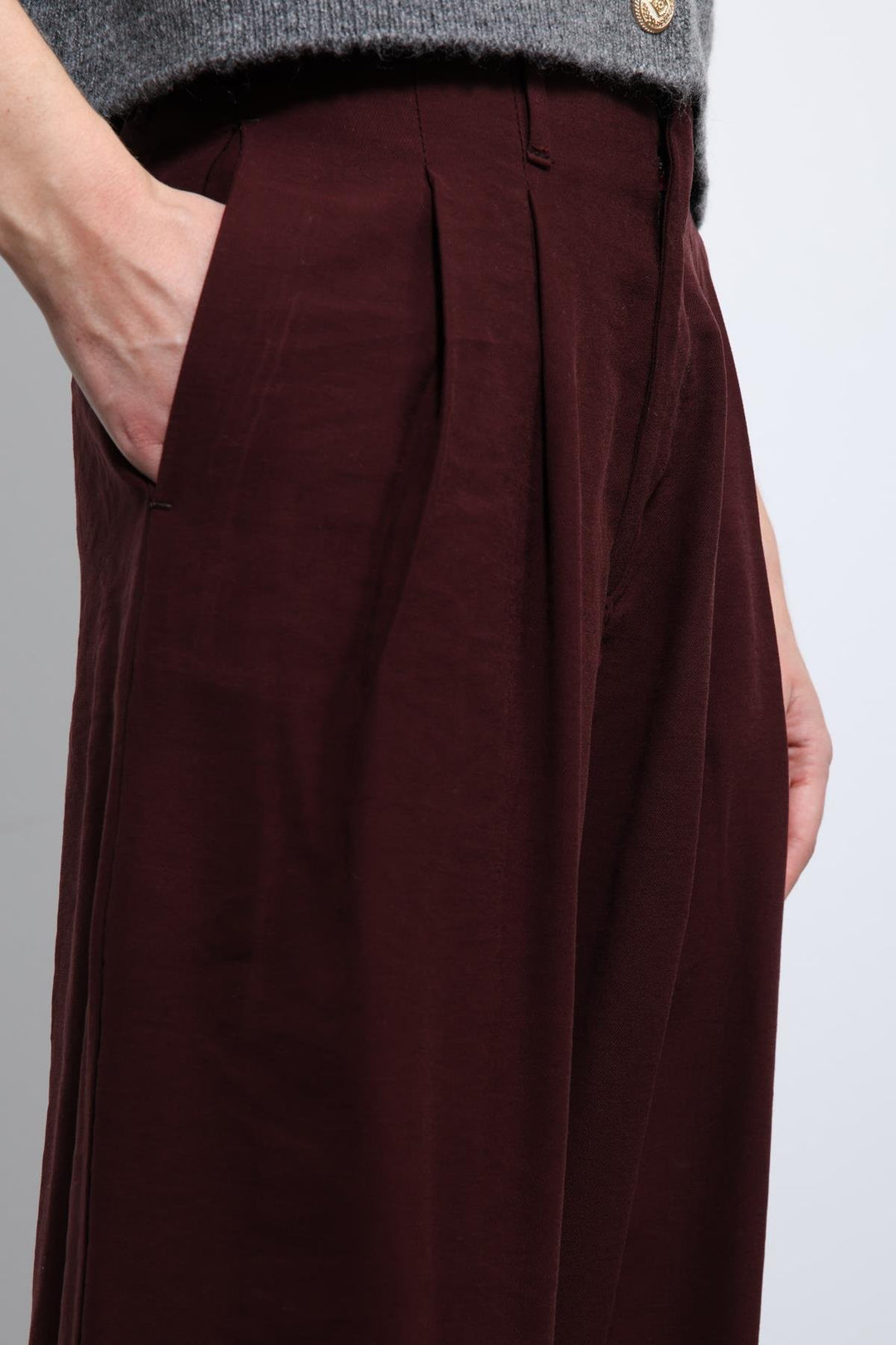 ANT Antioch Burgundy Elastic Waist Pleated Women's Pants - Orsha