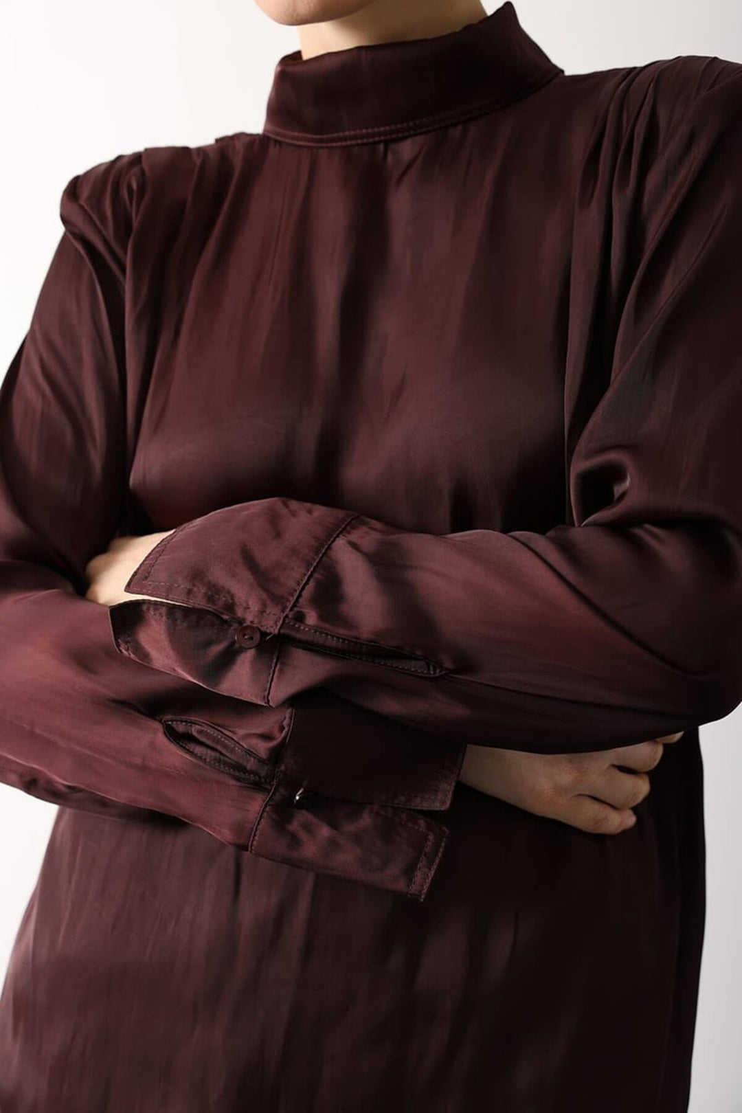 Bordo Dik Yaka Omuzları Vatkalı Drape Detaylı Saten Bluz - Poza Rica de Hidalgo