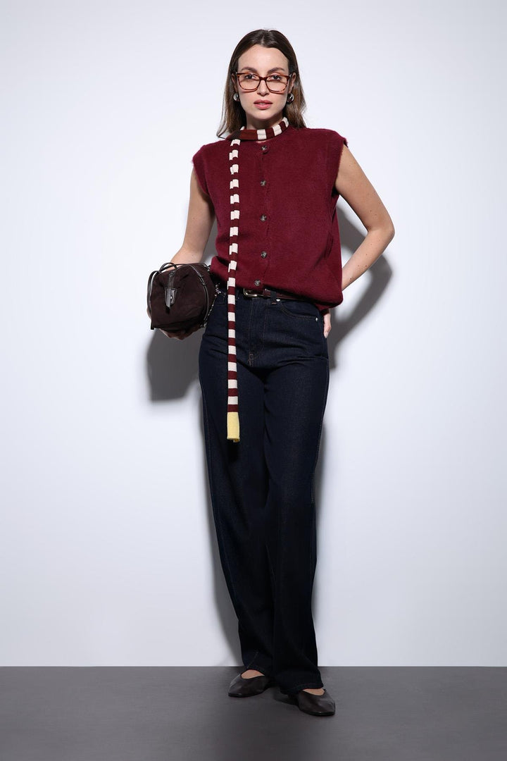 ANT Antioch Bordeaux Textured Women's Knit Vest - Charlottetown