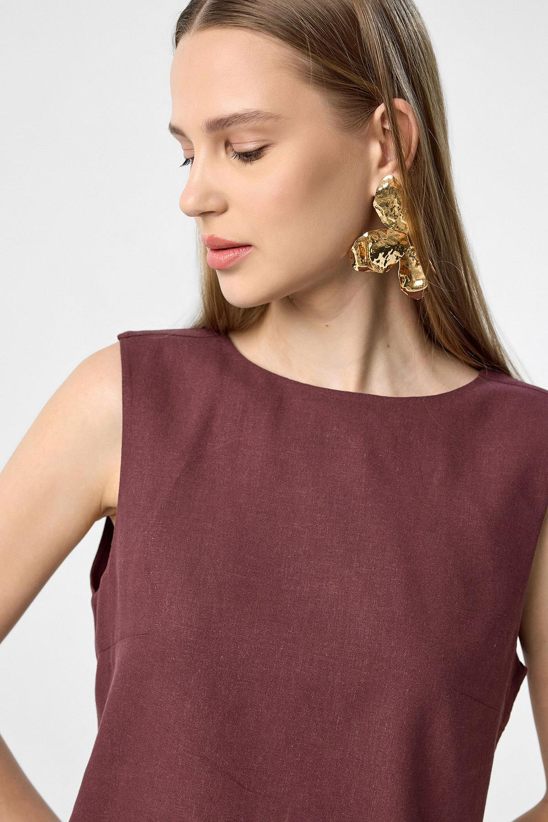 ANT Antioch Burgundy Linen Blend Women's Blouse - Chippenham