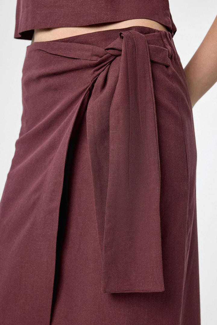 ANT Antioch Red Corduroy Belted Women's Skirt - Tottenham