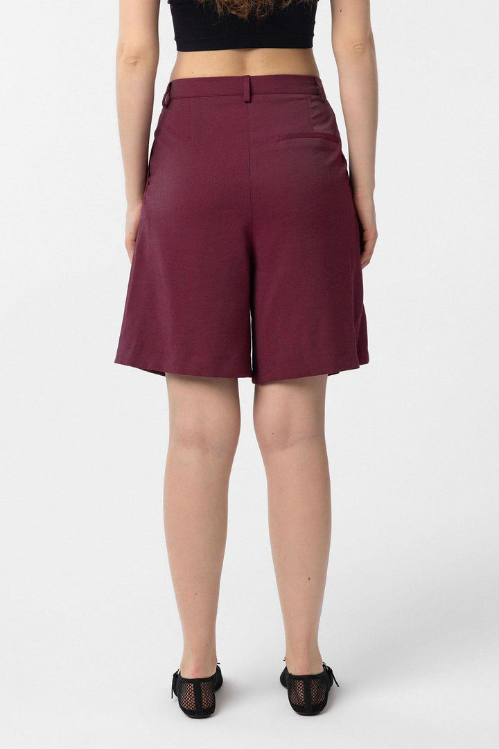 ANT Antioch Burgundy Pinstriped Women's Bermuda Shorts - Douai