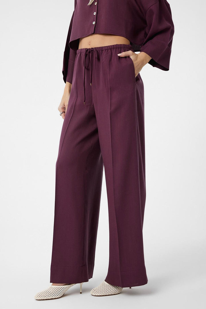 ANT Antioch Bordeaux Relaxed Women's Pants - Meaux