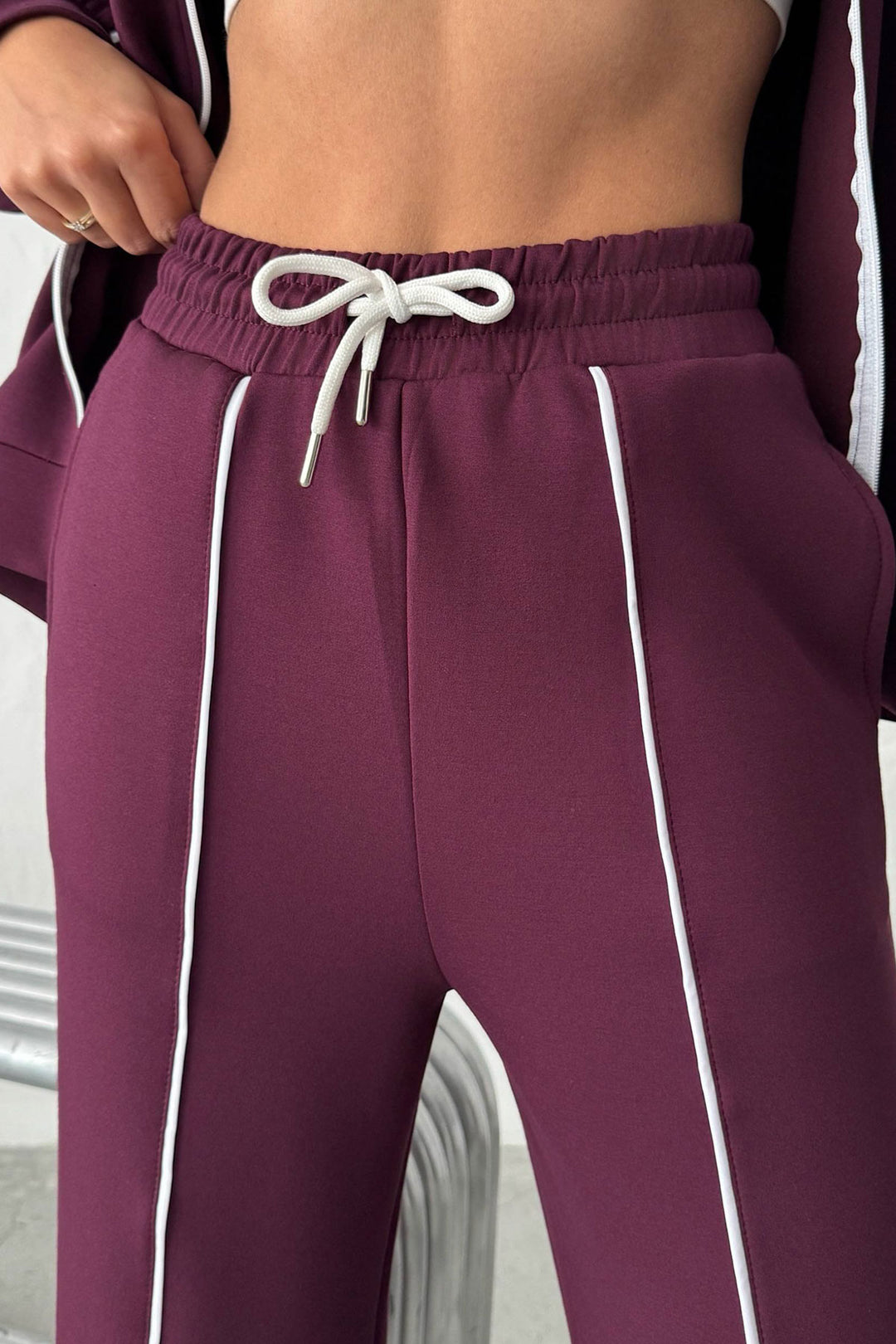 Burgundy Soft Textured Palazzo Pants and Zippered Sweatshirt Set BCHN-25261024 - Oraiókastro