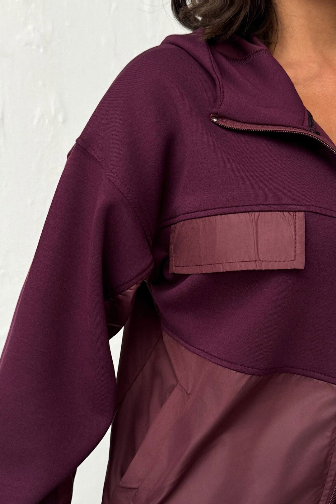 Bordo Yumuşak Dokulu Garnili Kapüşonlu Sweatshirt Ve Pantolon Alt Üst Takım BCHN-25261023 - Etterbeek