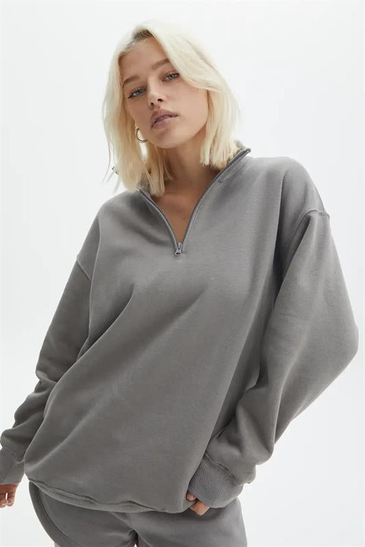 MDX Painted Gray Oversized Sweatshirt with Zipper Detail MG1933 - Celle
