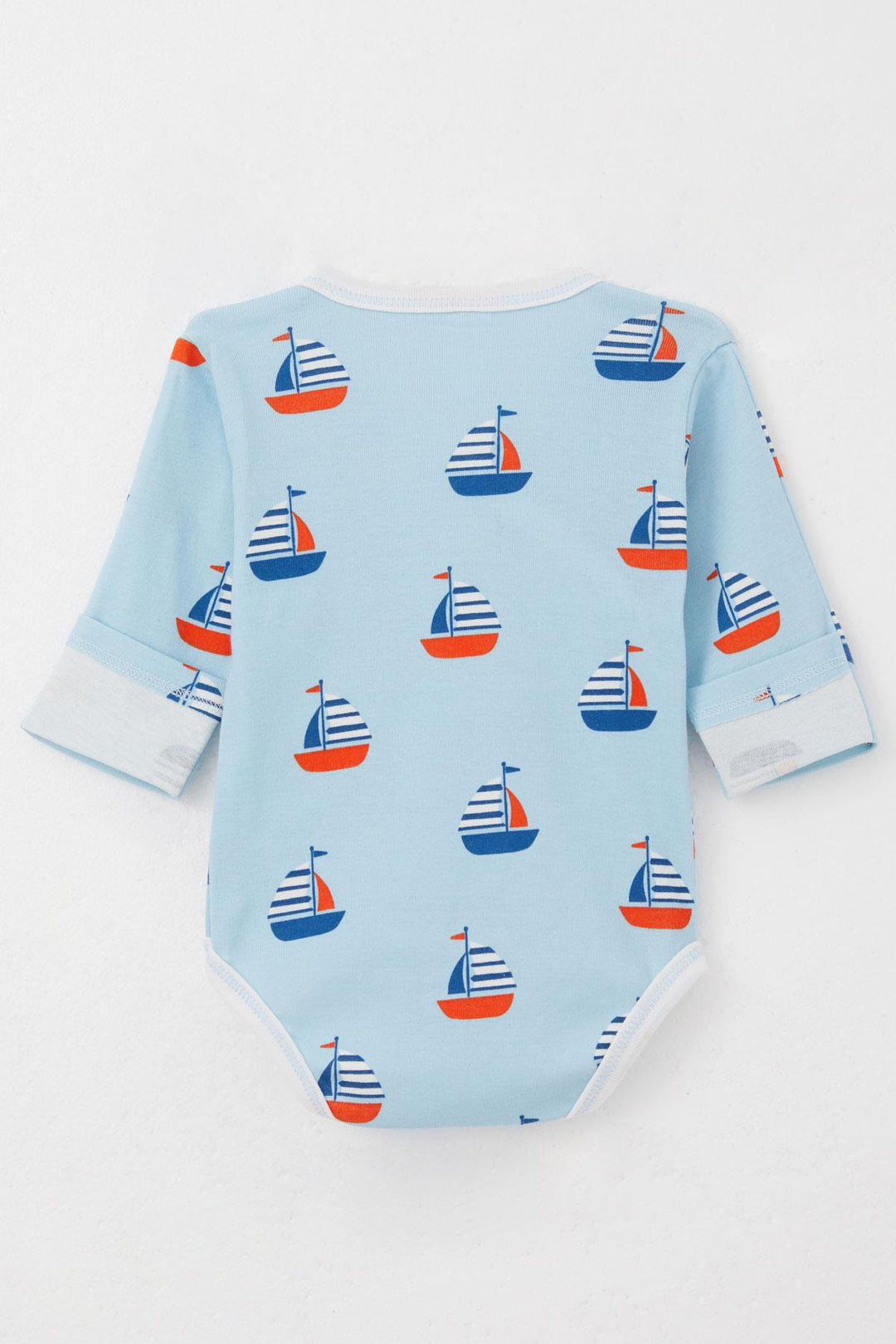 BRE Breeze Baby Boy Snap Bodysuit 3-Pack Sailboat Pattern with Built-in Mittens 0-6 Months, Light Blue - Oranienburg