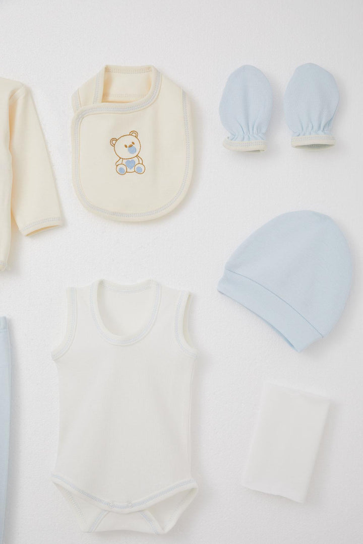 ملابس مستشفى BRE Breeze Baby Boy Hospital مكونة من 10 قطع King Bear مطرزة 0-3 أشهر، إكرو - ساحل النخيل