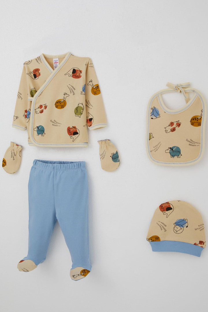 BRE Breeze Baby Boy Hospital Outfit 5-Piece Cute Animals Patterned 0-3 Months, Beige - Zacatecas
