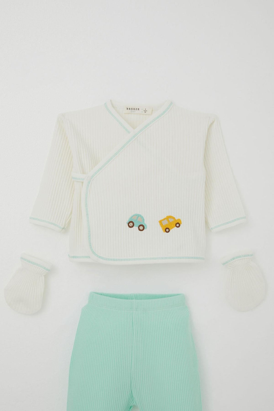 BRE Breeze Baby Boy Hospital Outfit 5-Piece Embroidered Car Set 0-3 Months, Ecru - Poole