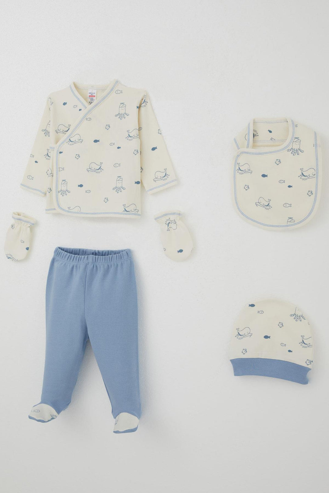 BRE Breeze Baby Boy Hospital Outfit 5-Piece Cute Sea Animals Patterned 0-3 Months, Cream - Bordeaux