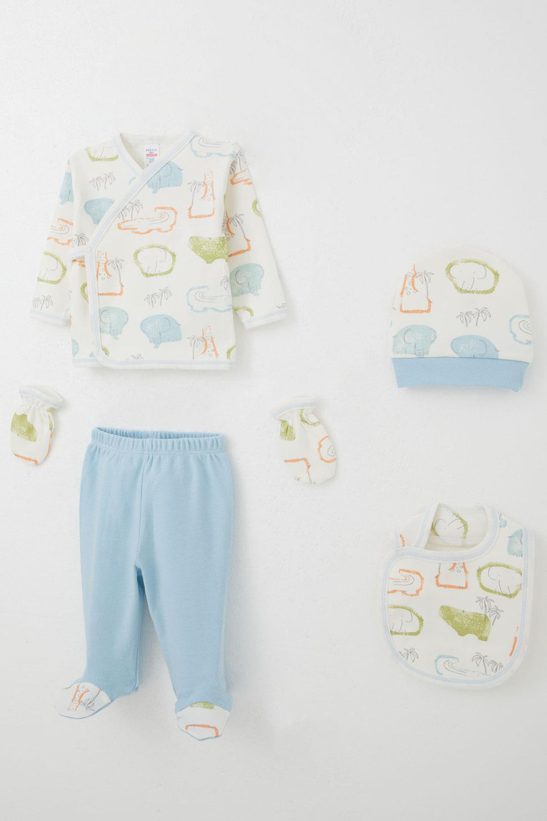 BRE Breeze Baby Boy Hospital Outfit 5-Piece Safari Themed Cute Animals Patterned 0-3 Months, Ecru - North Miami Beach
