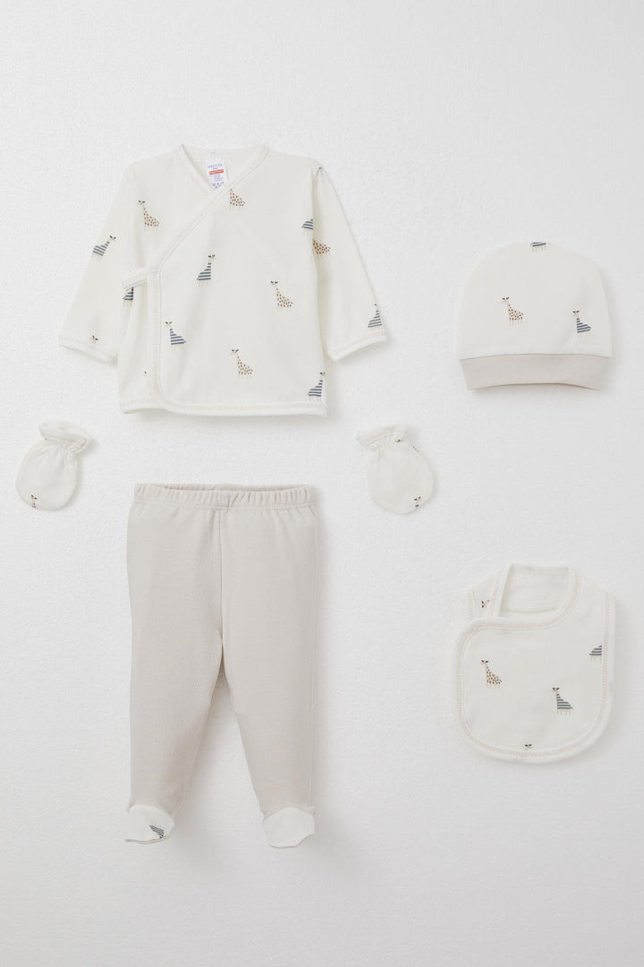 BRE Breeze Baby Boy Hospital Exit 5-Piece Cute Giraffe Patterned 0-3 Months, Ecru - Swindon
