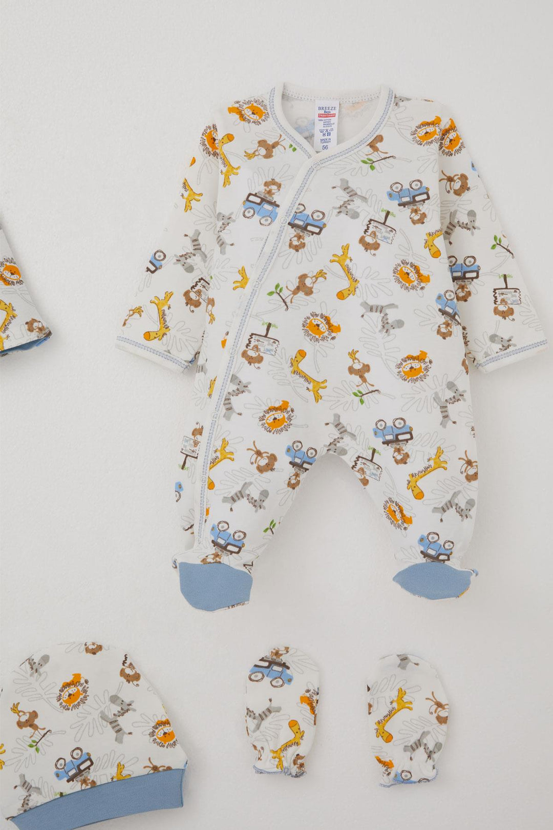 BRE Breeze Baby Boy Hospital Outfit 8 Piece Safari Adventure Cute Animals Patterned 0-3 Months, Ecru - San Diego